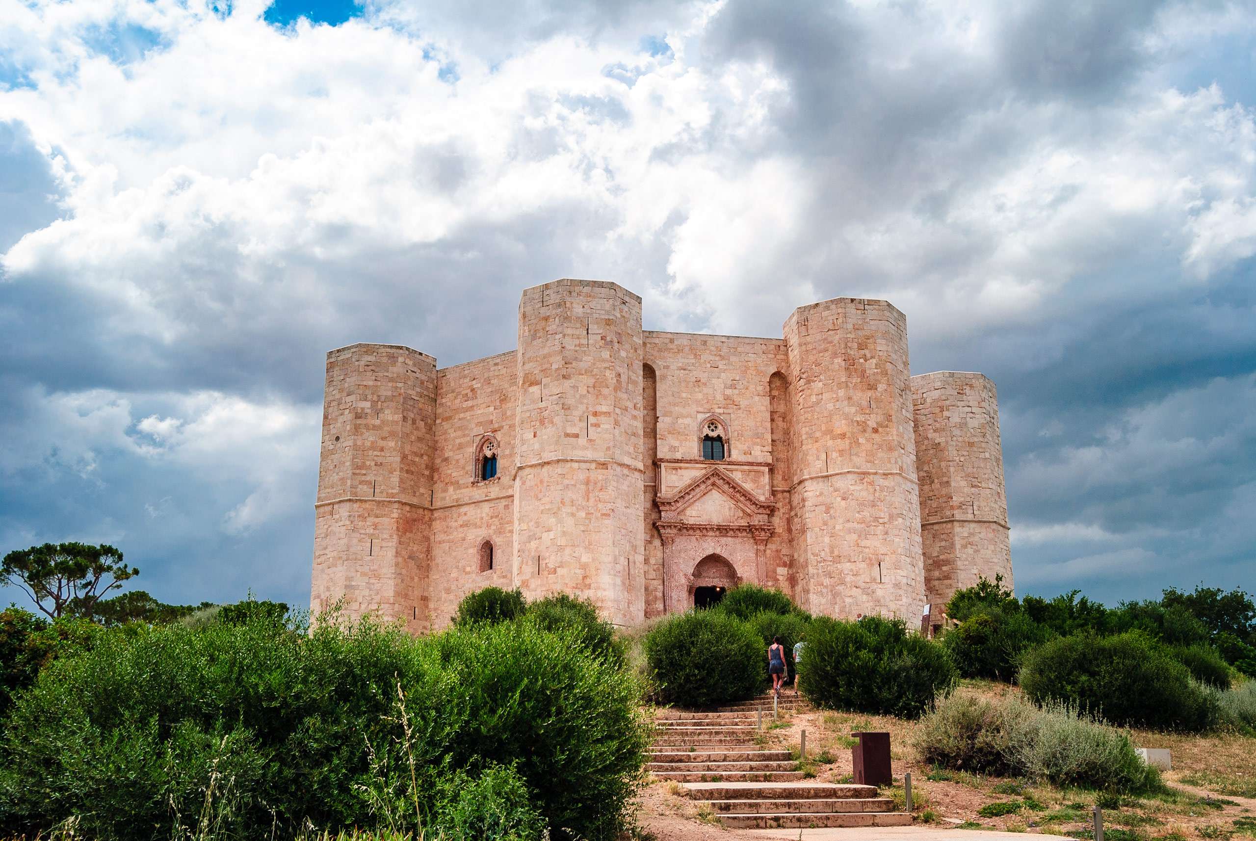 Panoramic view of Castel del Monte with cloudy sky| National Park of Alta Murgia