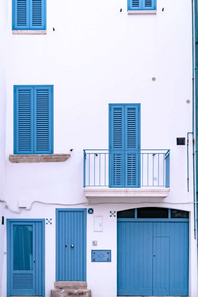 A cute blue and white house at Polignano a Mare | Cala Monachile | Puglia