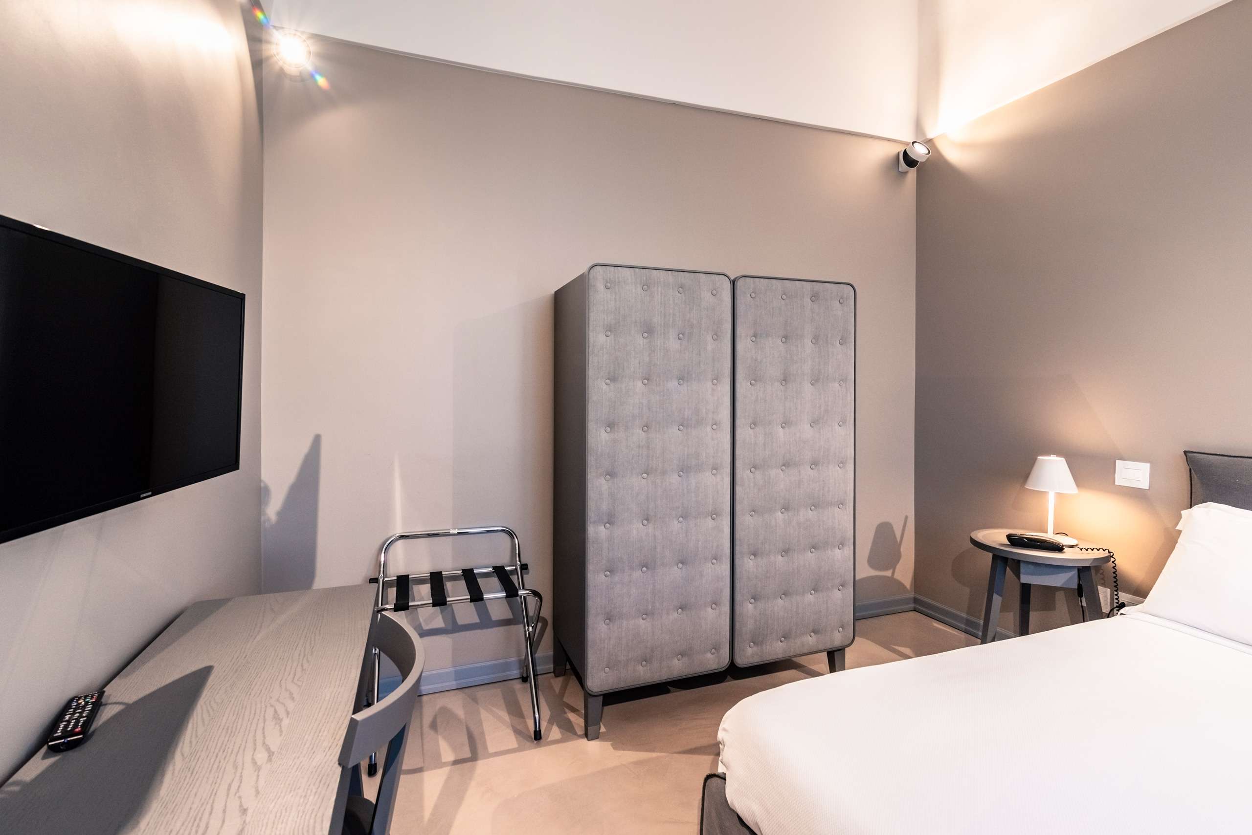 The bedroom in one of the five luxury flats at Cinquevite in Polignano a Mare | Puglia