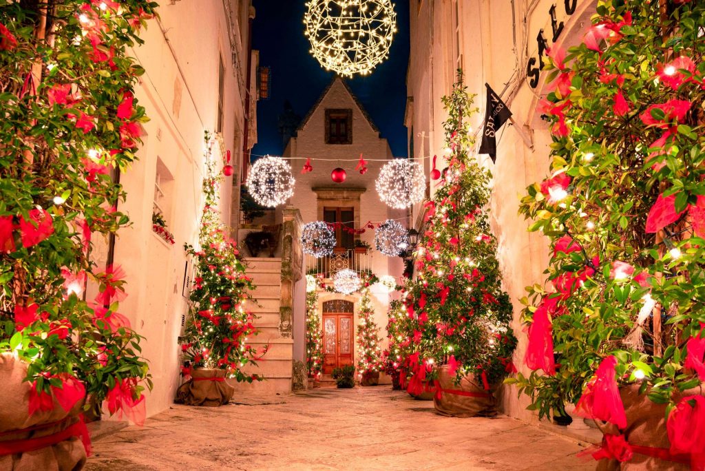 Christmas lights in Puglia, Locorotondo